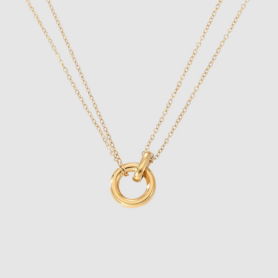 Harper gold chain with a ring