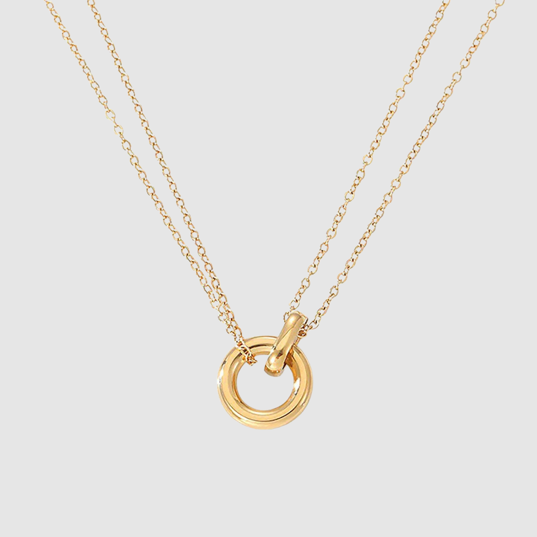 Harper gold chain with a ring