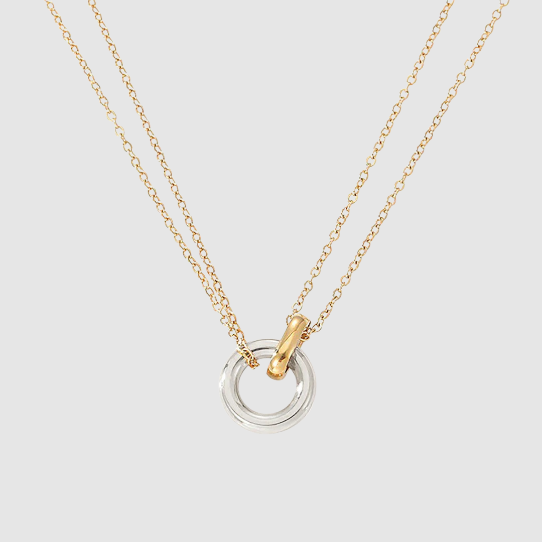 Harper gold chain with a ring